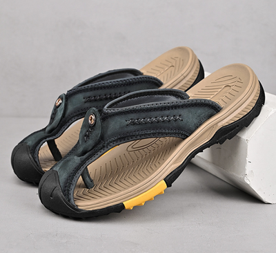 Sandales orthopédiques à lanières en cuir